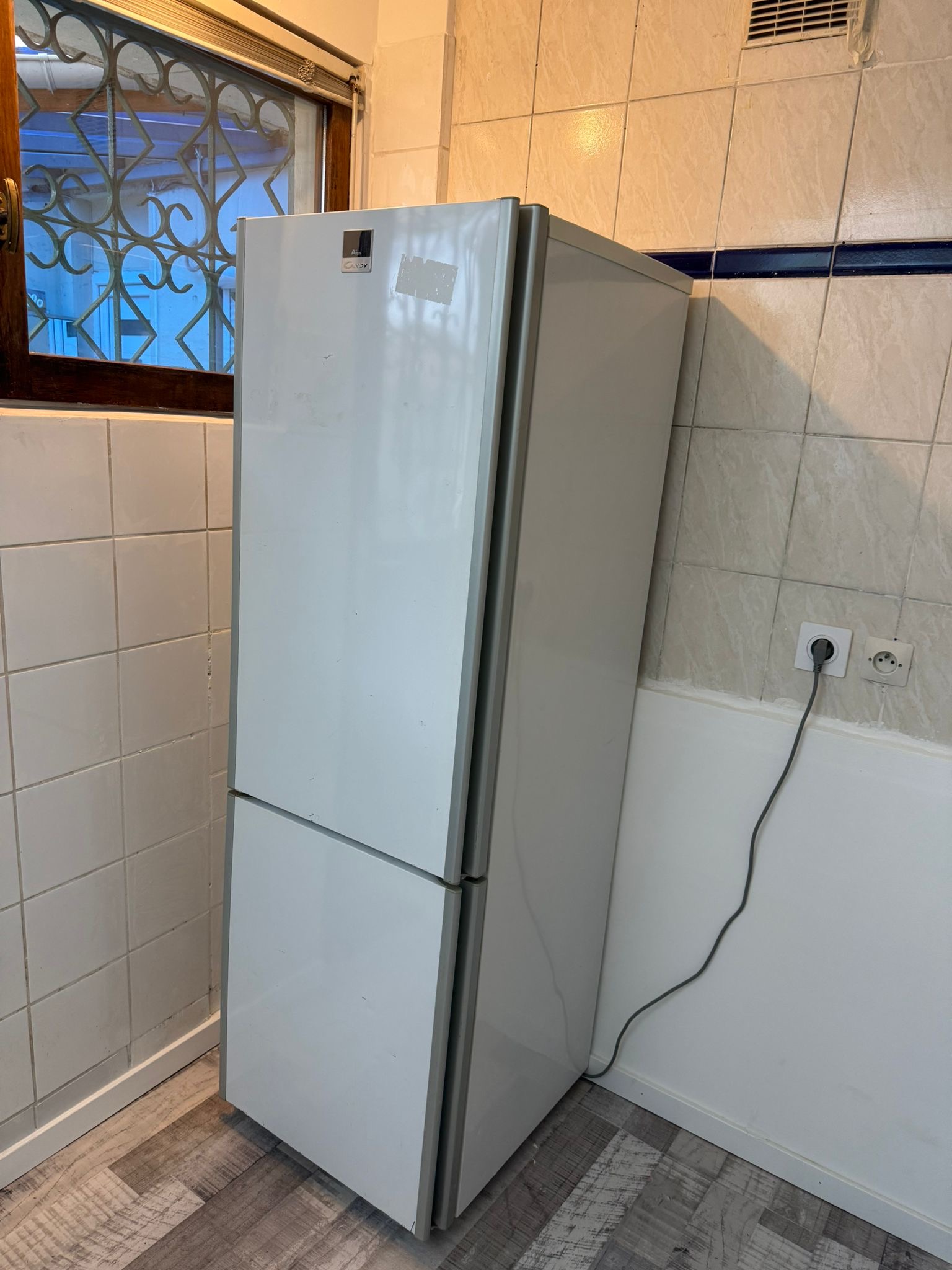 edaeeca8-d631-4d4d-8799-78359b7d935d