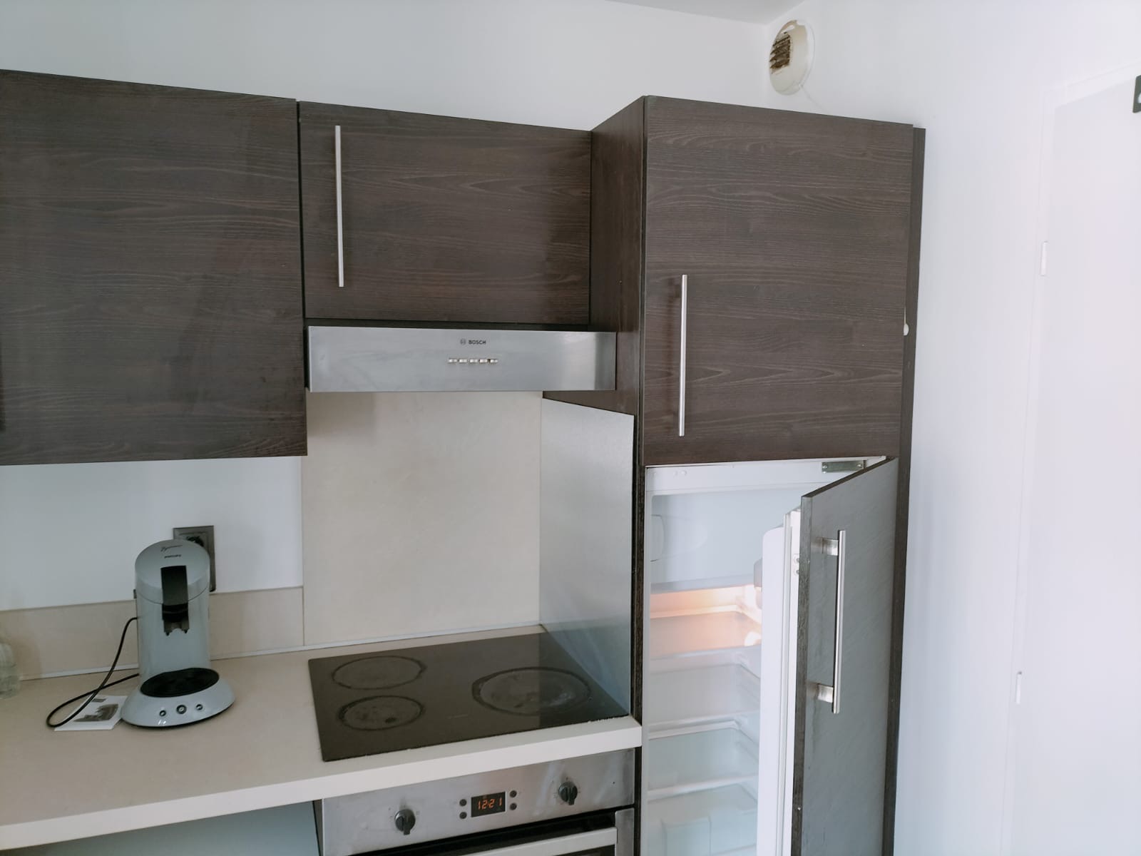 f42c1bb8-8d98-41f6-8ac2-bc02db951787